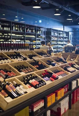 杭州一酒商銷售無正規進貨渠道的名酒被執法部門沒收,罰7.5萬元